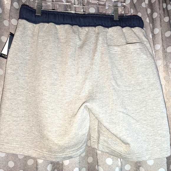 U.S. Polo Assn. Fleece Shorts Large NWT - Picture 3 of 12